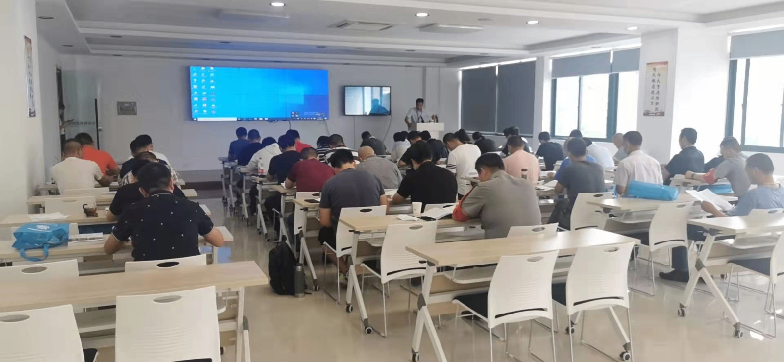 初级消防设施操作员